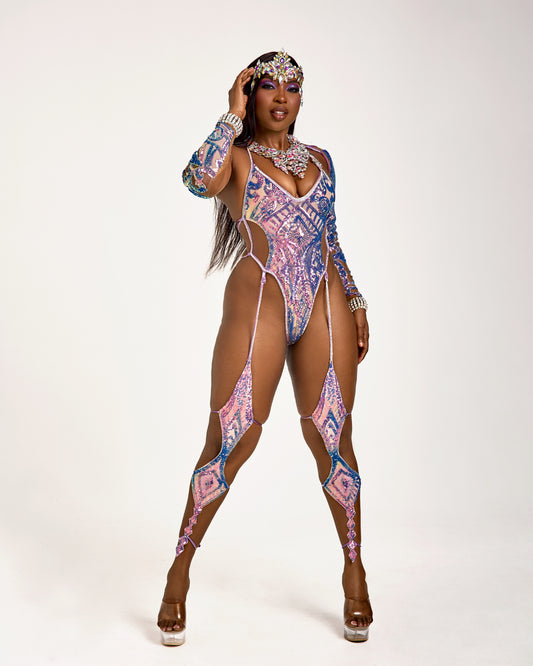 EPIC COSTUME B